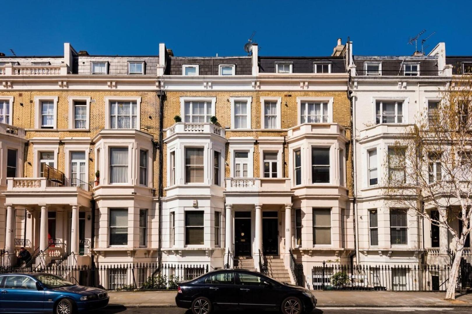 Appartamento Bright And Modern Earls Court Gem Londra Esterno foto